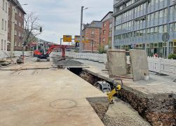 Stau Und Umleitung Rohrbruch In Jena Legt Strasse Lahm 0002