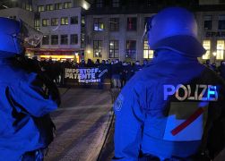 Demos In Jena Fuer Und Gegen Corona Politik 31012022 0021