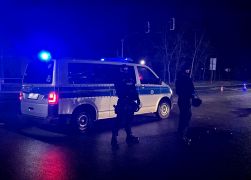 Bewaffneter Mann In Jena Winzerla 16022022 0014