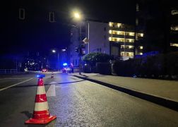 Bewaffneter Mann In Jena Winzerla 16022022 006