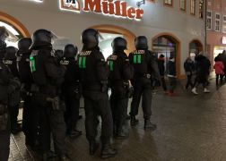 Polizei Stoppt Corona Spaziergang In Jena 17012022 00011