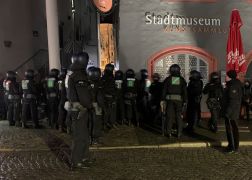 Polizei Stoppt Corona Spaziergang In Jena 17012022 00012