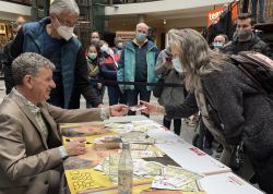 Semino Rossi Sang Mit Seinen Fans In Jena JN 0012