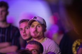 Darts Stars Begeistern Wieder Tausende In Jena 00009