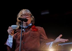 Jena Lachte Mit Katzenklo Saenger Helge Schneider 00012