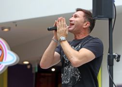 Lucas Cordalis Begeisterte Schlagerfans In Jena 0001