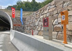Mit Pauken Und Trompeten Tunnel Rothenstein Freigegeben 00000
