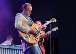 Ray Collins Hot Club Brachte Jena Zum Tanzen 000027