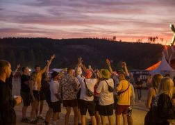 SonneMondSterne Ohne Ticket Ist Anreise Zwecklos 00002