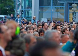 Jenoptik Tausende Bei Geburtstags Party In Jena 00049