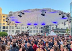 Jenoptik Tausende Bei Geburtstags Party In Jena 000951