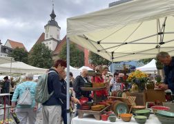 Tausende Beim Toepfermarkt In Jena 000016