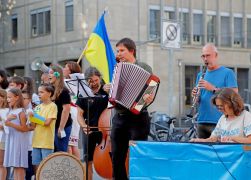 Ukrainer In Jena Feiern Unabhaengigkeitstag 0001