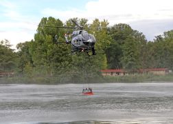 Waldbrand In Jena Feuerwehr Uebt Mit Helikopter Den Ernstfall 10