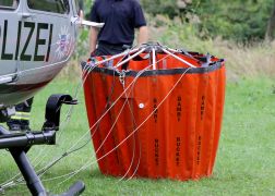 Waldbrand In Jena Feuerwehr Uebt Mit Helikopter Den Ernstfall 29