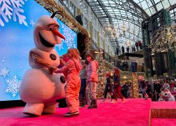 Eiskoenigin Zu Besuch In Jena 24