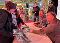 Bloedel Duo Elsterglanz Lockte Hunderte Fans In Jena 00