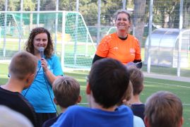 Heine Schule Jena 200 Schueler Beim UNICEF Benefiz Lauf 00