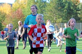 Heine Schule Jena 200 Schueler Beim UNICEF Benefiz Lauf 08