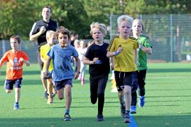 Heine Schule Jena 200 Schueler Beim UNICEF Benefiz Lauf 14