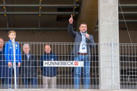 Richtfest Im Neuen Stadion In Jena Gefeiert 19