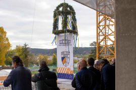 Richtfest Im Neuen Stadion In Jena Gefeiert 28