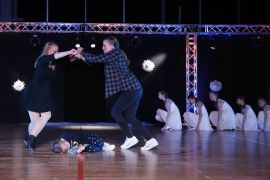 Taenzerische Weihnachtsrevue Begeisterte In Jena 42