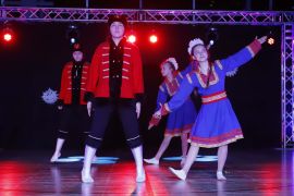 Taenzerische Weihnachtsrevue Begeisterte In Jena 59