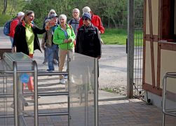 Anbaden Bei 13 Grad Freibadsaison In Jena Eroeffnet 01