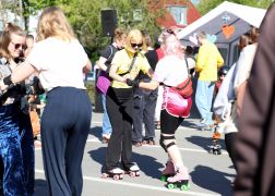Hunderte Bei Roller Disco In Jena 32