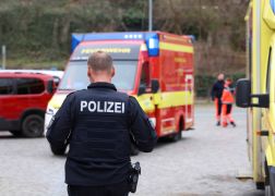 Kanu Gekentert Unglueck Bei SaalePutz In Jena 05