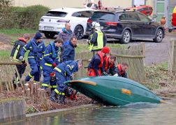 Kanu Gekentert Unglueck Bei SaalePutz In Jena 16