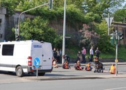 Klima Kleber Blockieren Kreuzung In Jena 15