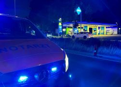 Pizza Auto Ueberschlaegt Sich In Jena 13