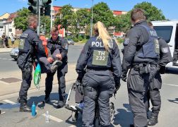 Polizei Beendet Klima Protest In Jena 15