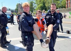 Polizei Beendet Klima Protest In Jena 17