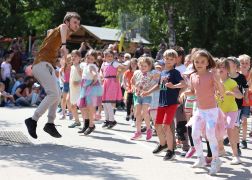 Tanzalarm In Jenaer Heine Schule 07