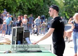 Tanzalarm In Jenaer Heine Schule 08