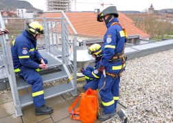 Technisches Hilfswerk Trainierte In Jena Fuer Den Ernstfall 06