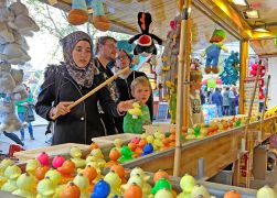 Zehn Tage Party Fruehlingsmarkt In Jena Eroeffnet 11