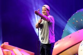 Chris Tall Strapazierte Lachmuskeln In Jena 00