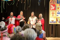 Froehliche Faschingparty In Jenaer Behindertenwerkstatt 03