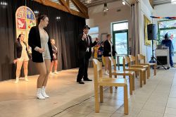 Froehliche Faschingparty In Jenaer Behindertenwerkstatt 28