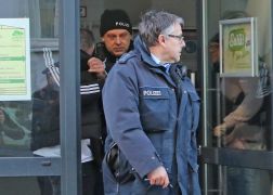 Razzia In Jena Mitglied Von Schleuser Bande Verhaftet 06