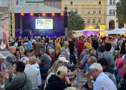 Altstadtfest Mit Freibier In Jena Eroeffnet 15