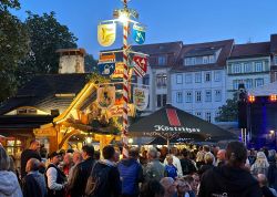 Altstadtfest Mit Freibier In Jena Eroeffnet 18