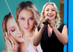 Anna Carina Woitschack Begeisterte In Jena 01