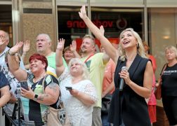 Anna Carina Woitschack Begeisterte In Jena 12