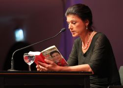 Buchlesung Mit Sahra Wagenknecht In Jena 01