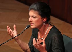 Buchlesung Mit Sahra Wagenknecht In Jena 09